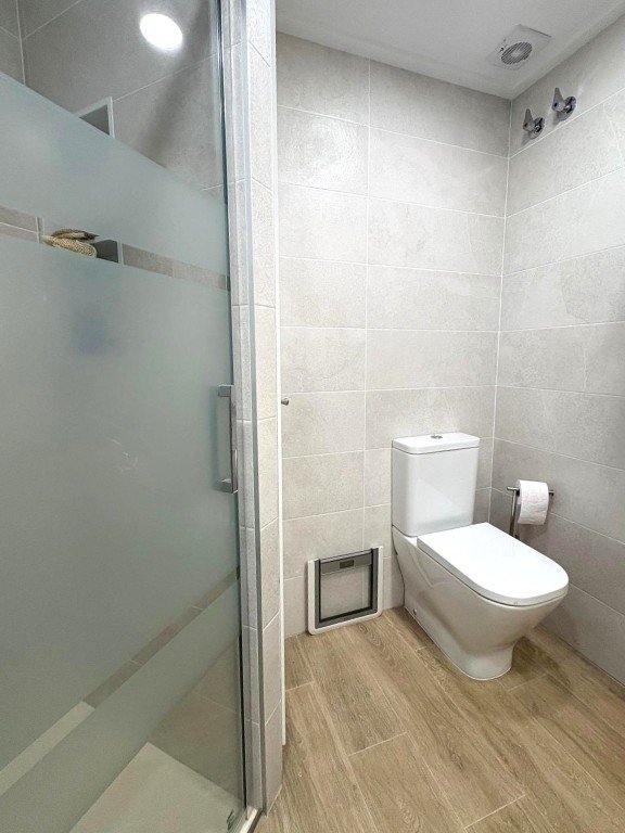 Property 2450 - Image 24